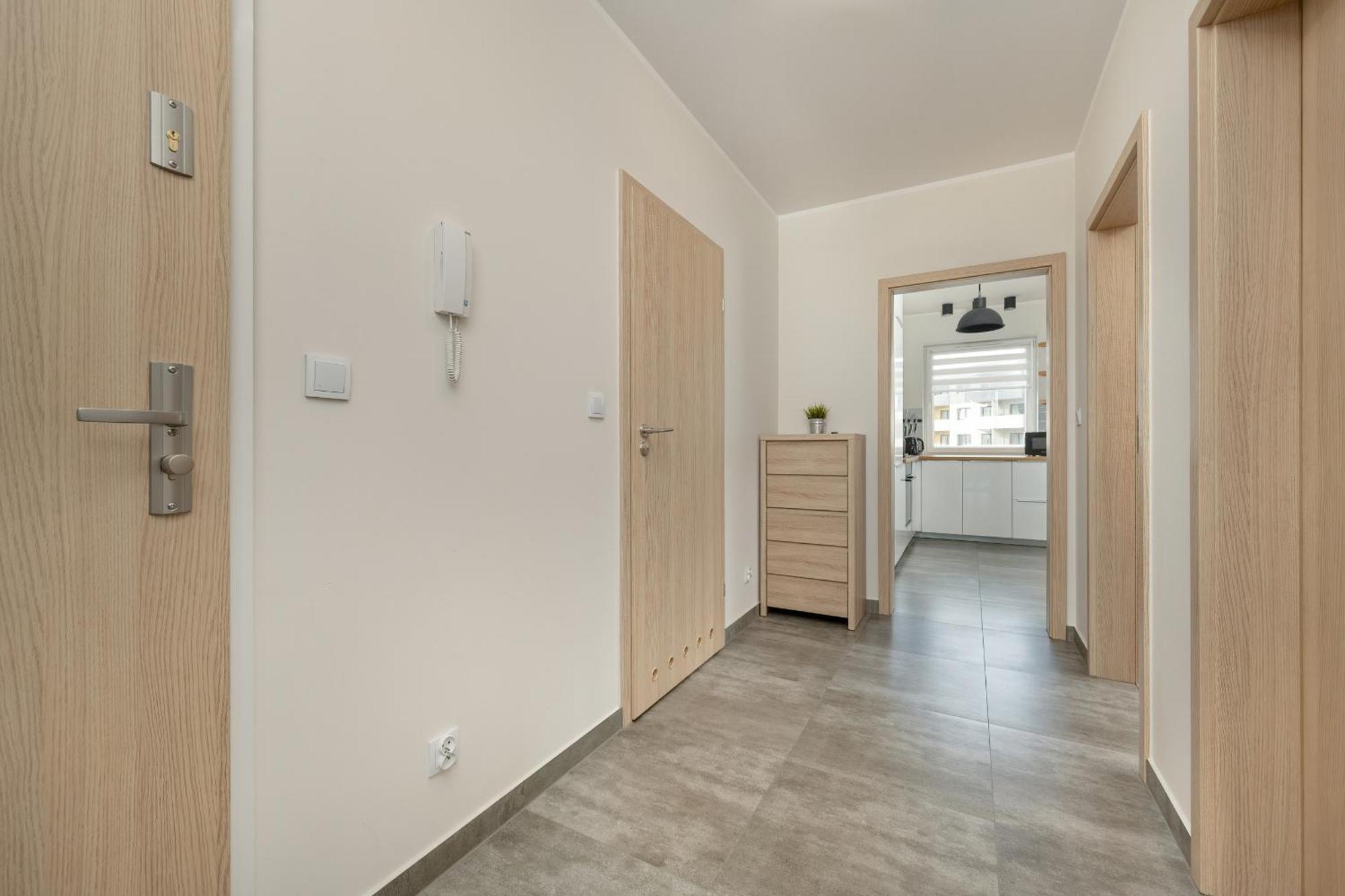 One Bedroom Apartment Nadodrze With Free Garage Wroclaw By Noclegi Renters Exterior photo